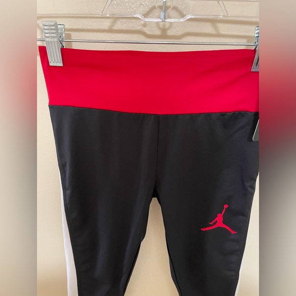 ✨NWT Girls Nike Jordan Leggings Size S - Picture 5 of 11